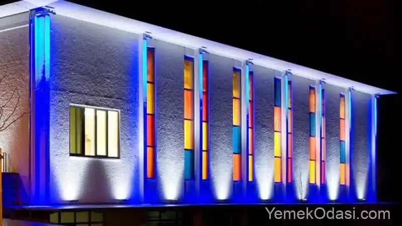 Ev Dekorasyonunu Yeniden Tanımlayan Işıklandırma Yöntemleri ve Seçenekleri