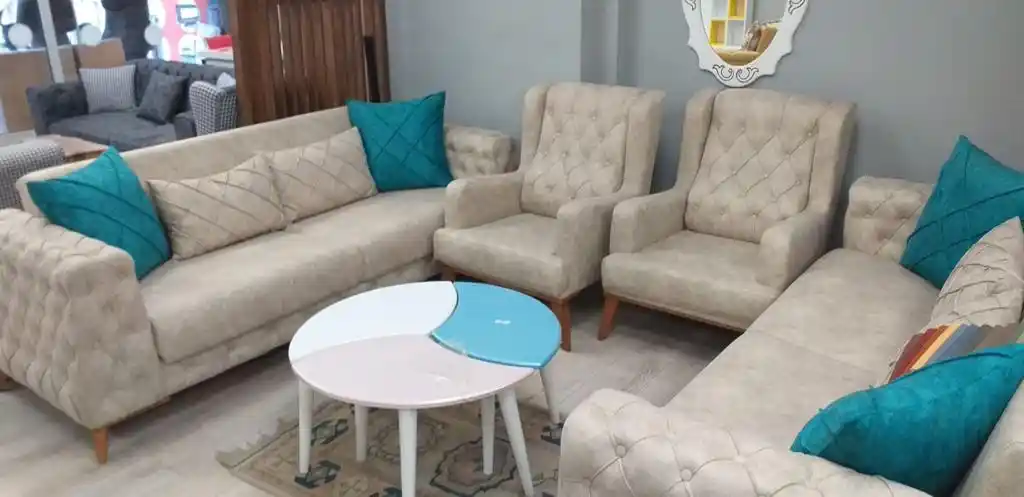 Ev Eşyası ve Dekorasyon İpuçları: Modern Trendler ve Fonksiyonellik Yaklaşımları