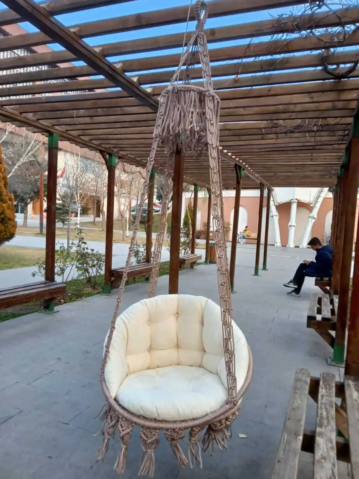 Ev İçin Modern ve Şık Salıncağlar Dekorasyonda Yenilikçi Dokunuşlar