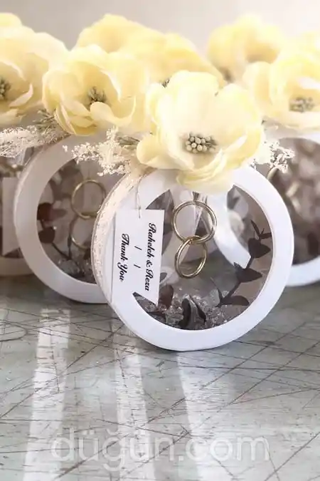 Farklı Nişan Hediyelikleri ve Dekorasyon Uyumuyla Unutulmaz Organizasyonlar