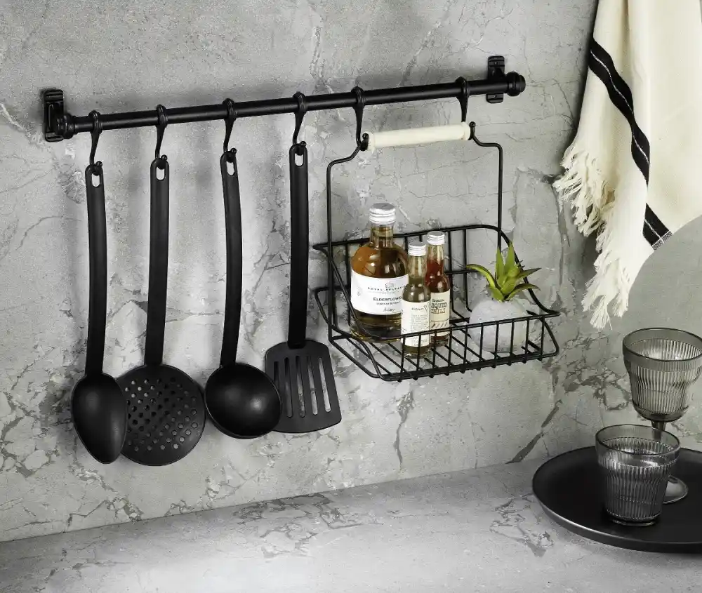 Ferforje Sepetler ile Dekorasyonda Şıklık ve İşlevsellik Sağlayan Çözümler