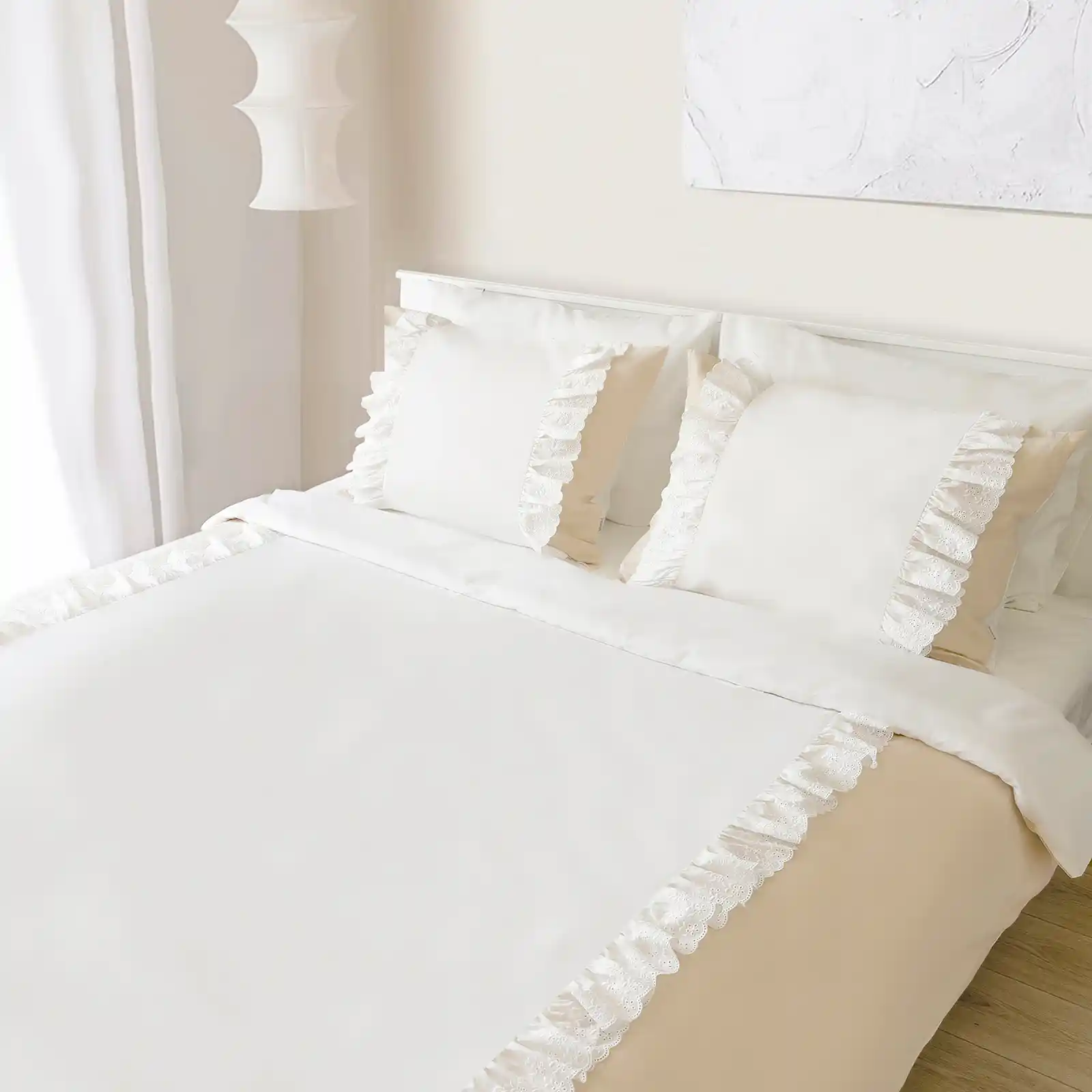 Fistolu Nevresim Takımı ile Yatak Odası Dekorasyonunuzu Modern ve Şık Hale Getirin