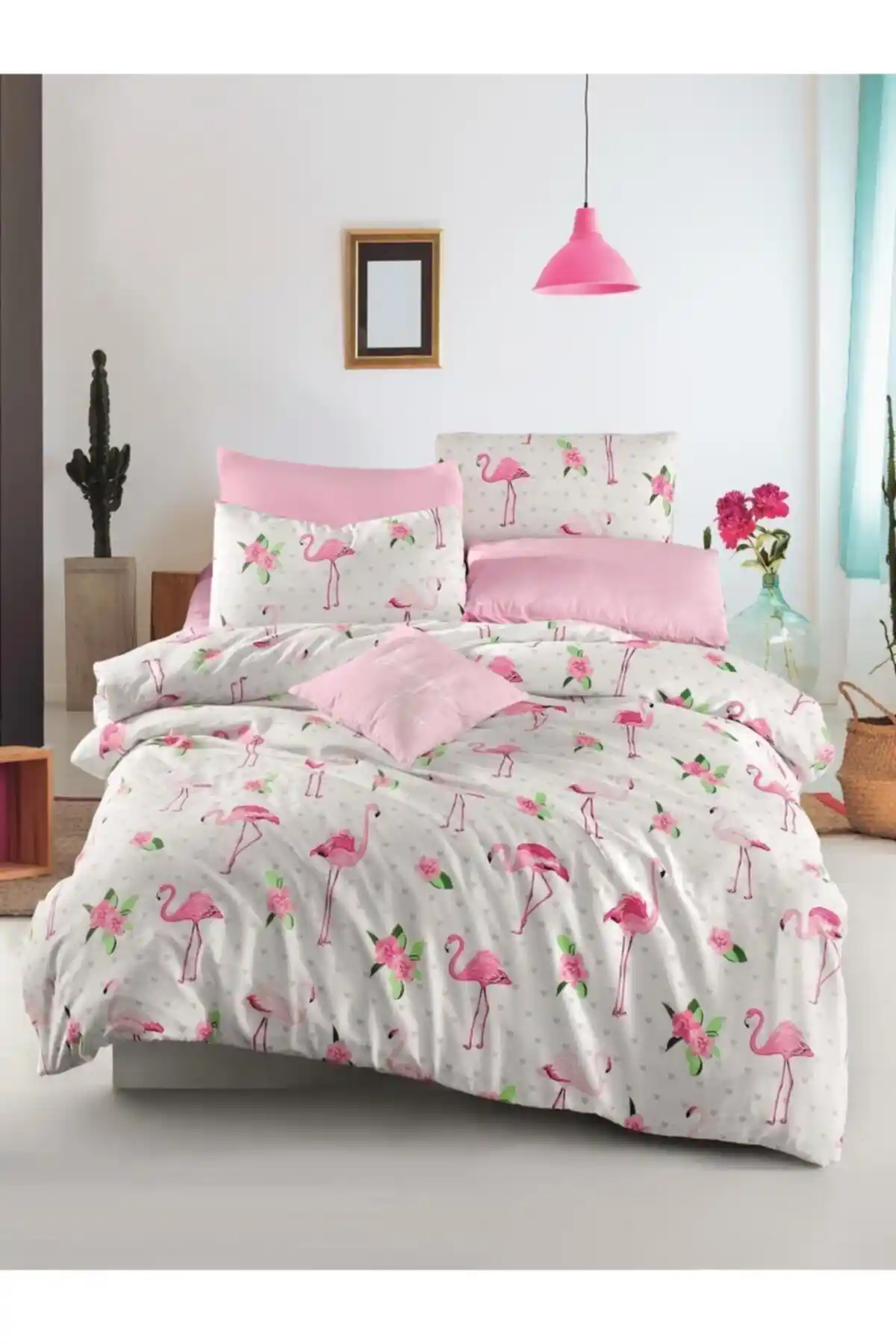 Flamingo Temalı Nevresim Takımlarıyla Yatak Odalarınıza Canlılık Katın