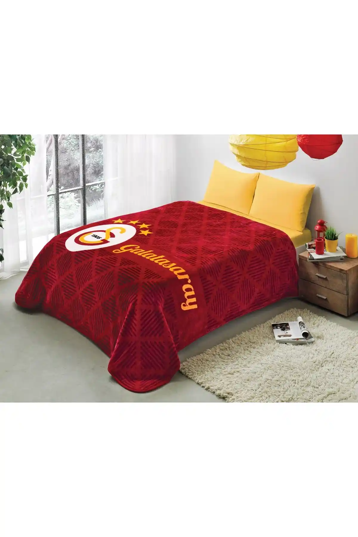 Galatasaray Temalı Battaniyelerle Ev Dekorasyonunda Şıklık ve Fonksiyonellik