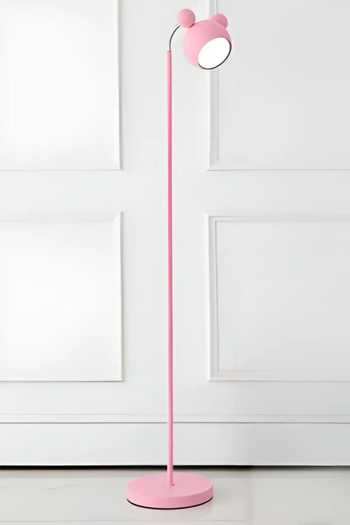 Genç Odası Dekorasyonunda Lambader Kullanımı ve Modern Tasarım Önerileri