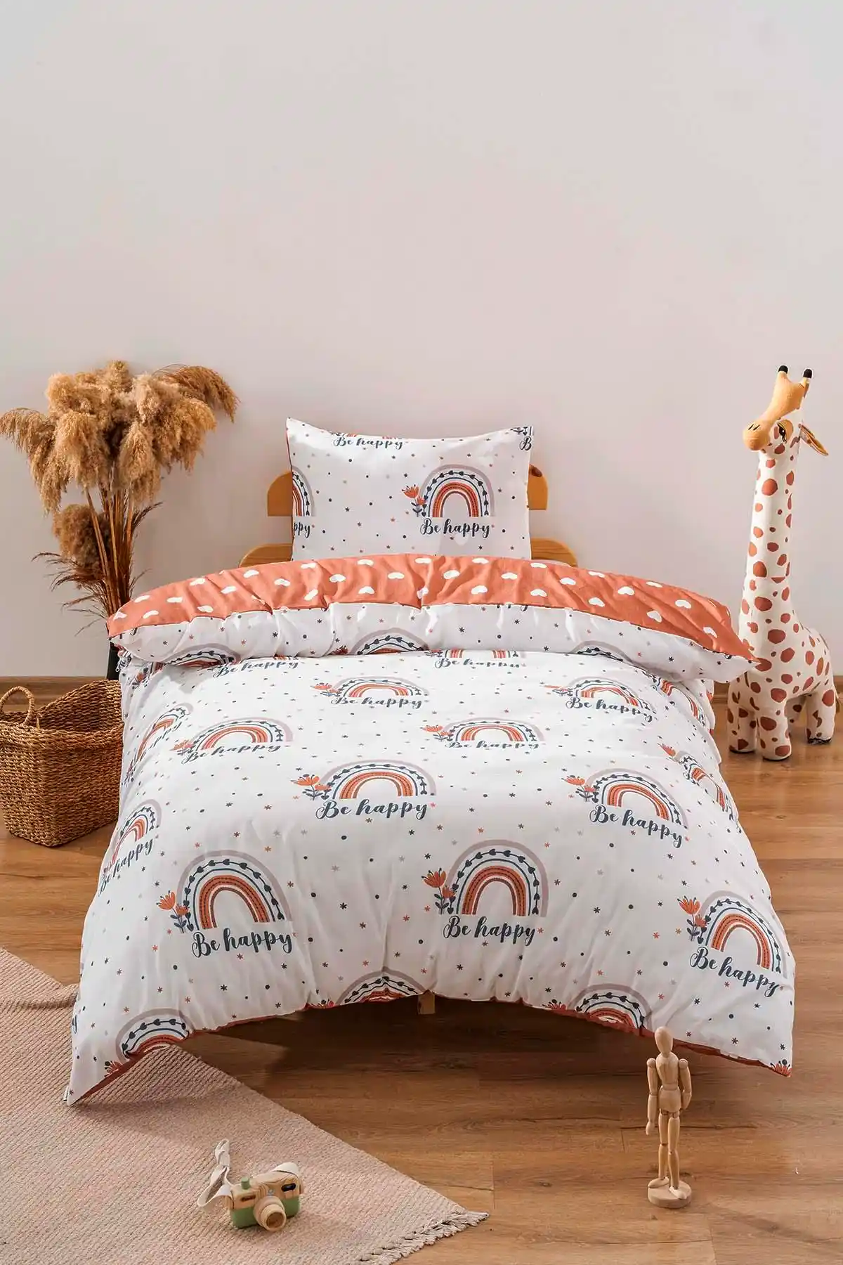 Gökkuşağı Nevresim Takımı ile Ev Dekorasyonunda Canlılık ve Şıklık Yaratın