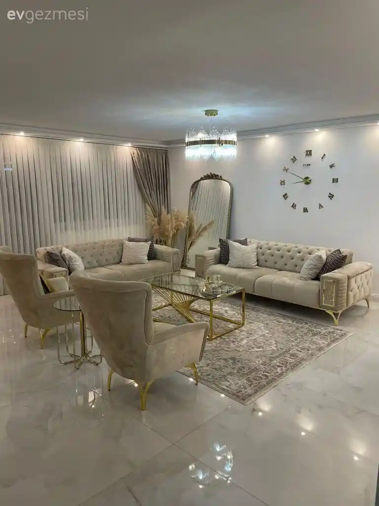 Gold Salon Dekorasyonu ile Zarafet ve Lüksü Bir Arada Yakalayın