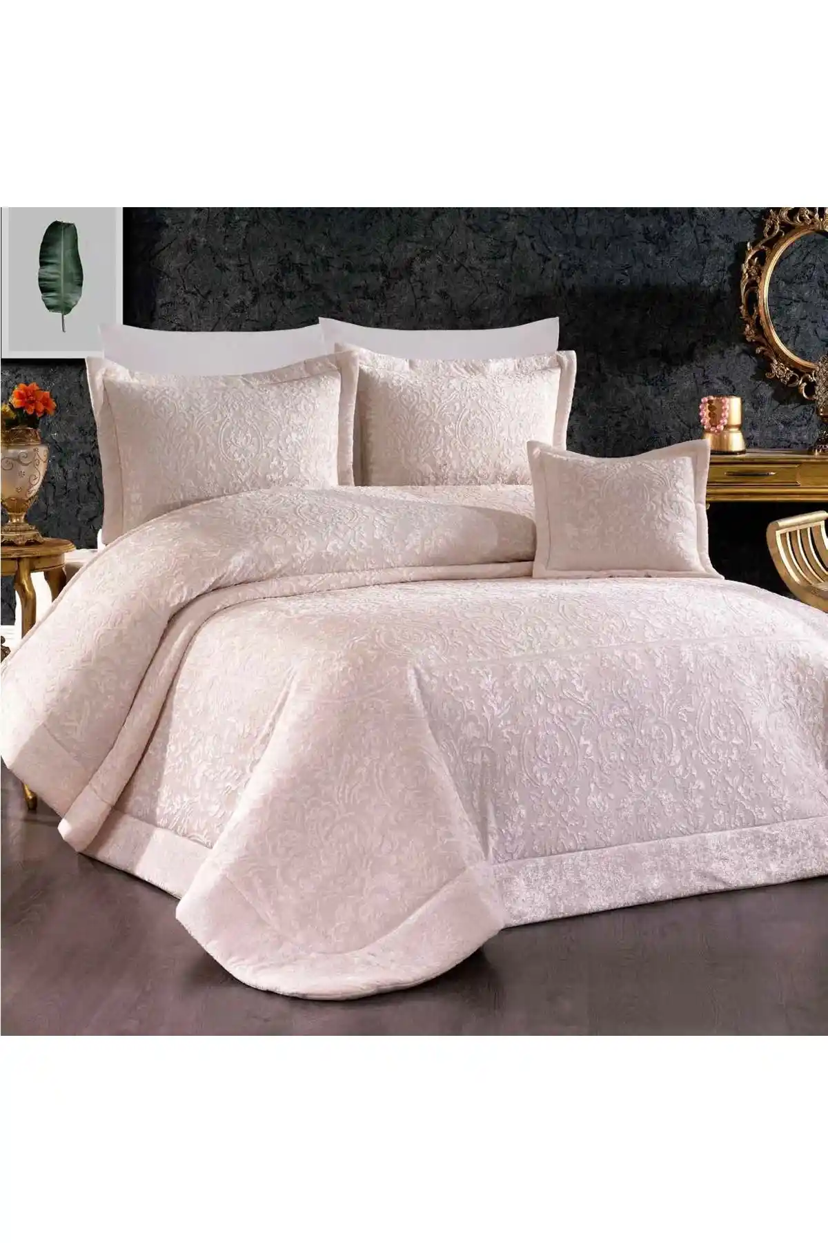 Golden Home Yatak Örtüsü Seçenekleri ve Dekorasyon İpuçları 2023