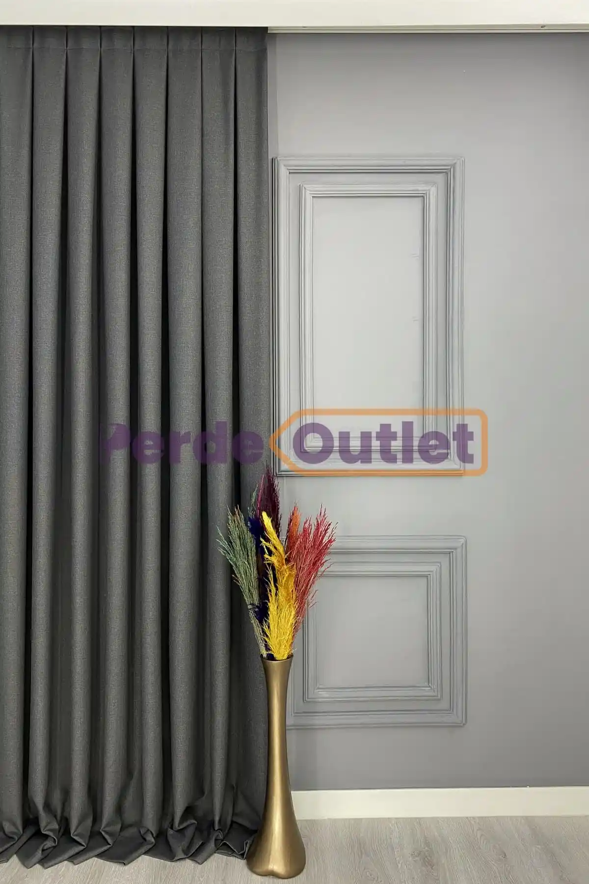 Gri Antrasit Fon Perde ile Modern ve Şık Dekorasyon Çözümleri