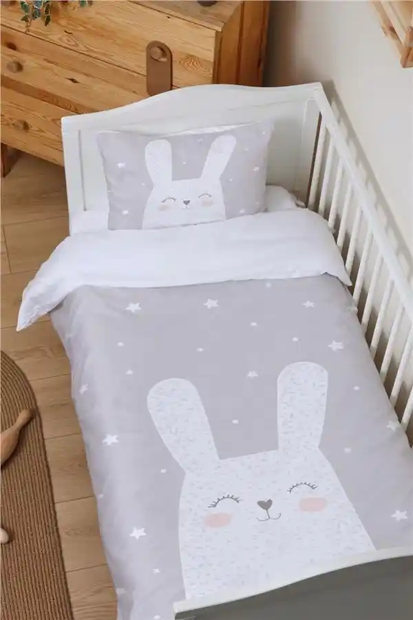 Gri Bebek Nevresim Takımlarıyla Modern ve Şık Çocuk Odaları Yaratın