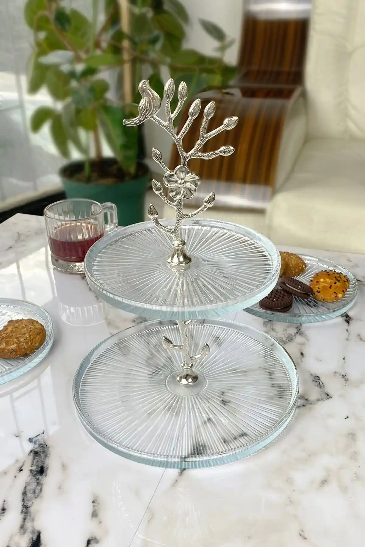 Gümüş Kurabiyelikler ile Dekorasyonda Zarafet ve İşlevselliğin Buluşması