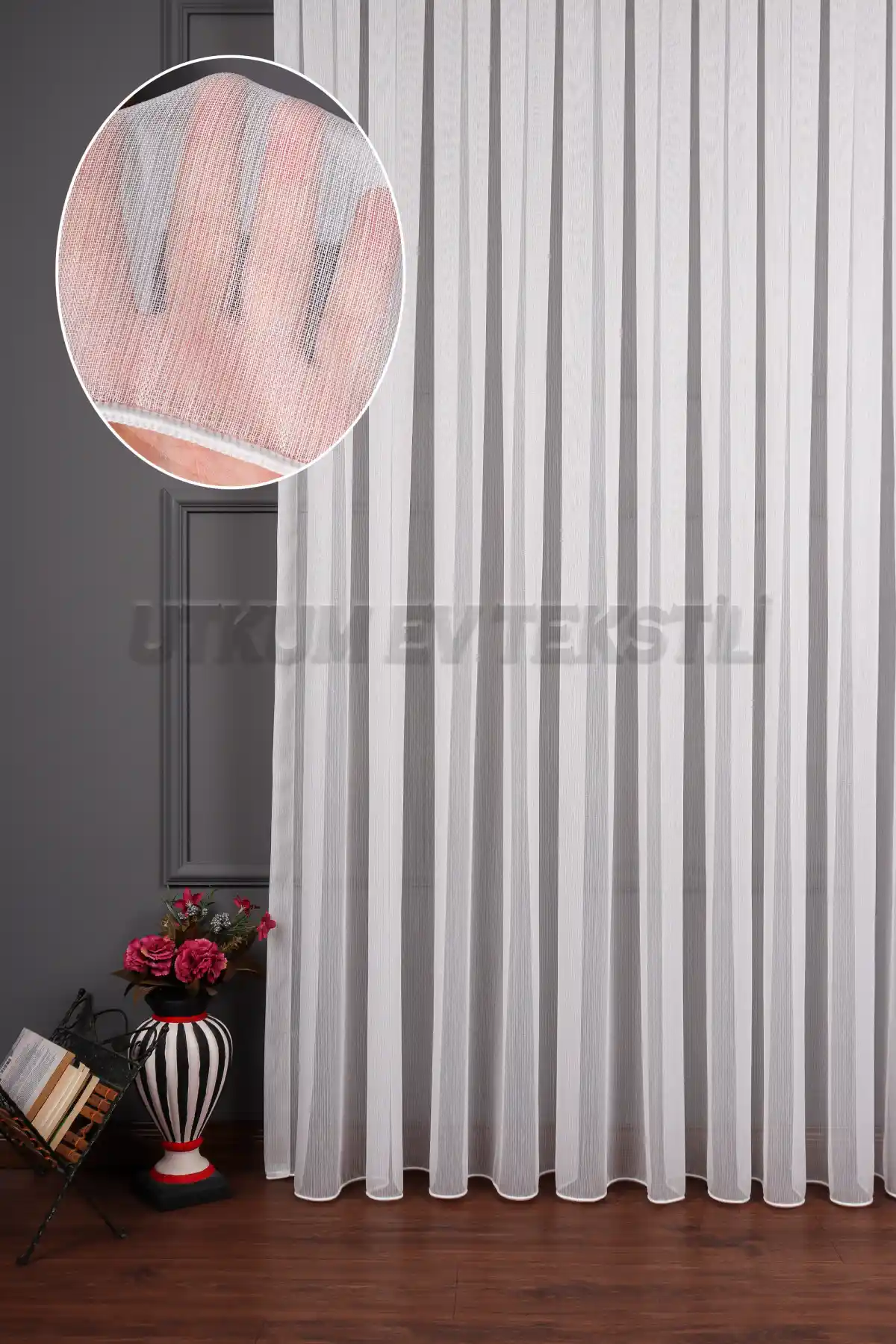 Gümüş Simli Tül Perde ile Modern ve Zarif Dekorasyon Çözümleri