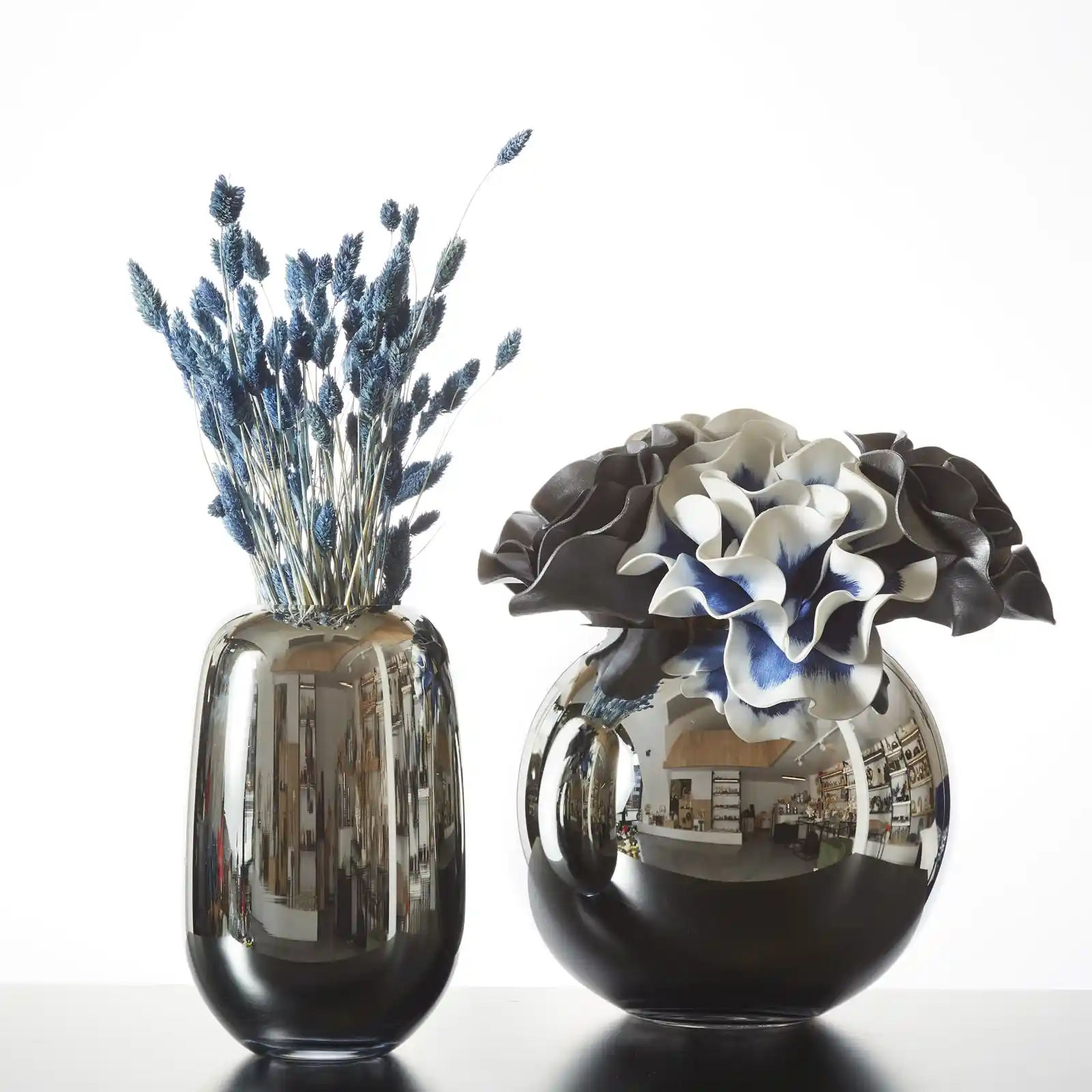 Gümüş Vazo ile Dekorasyonda Zarafet ve Şıklık Yaratmanın Yolları