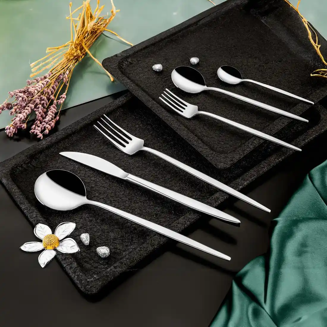 Günlük Çatal, Kaşık ve Bıçak Takımı Dekorasyonuyla Mutfak Şıklığını Artırın