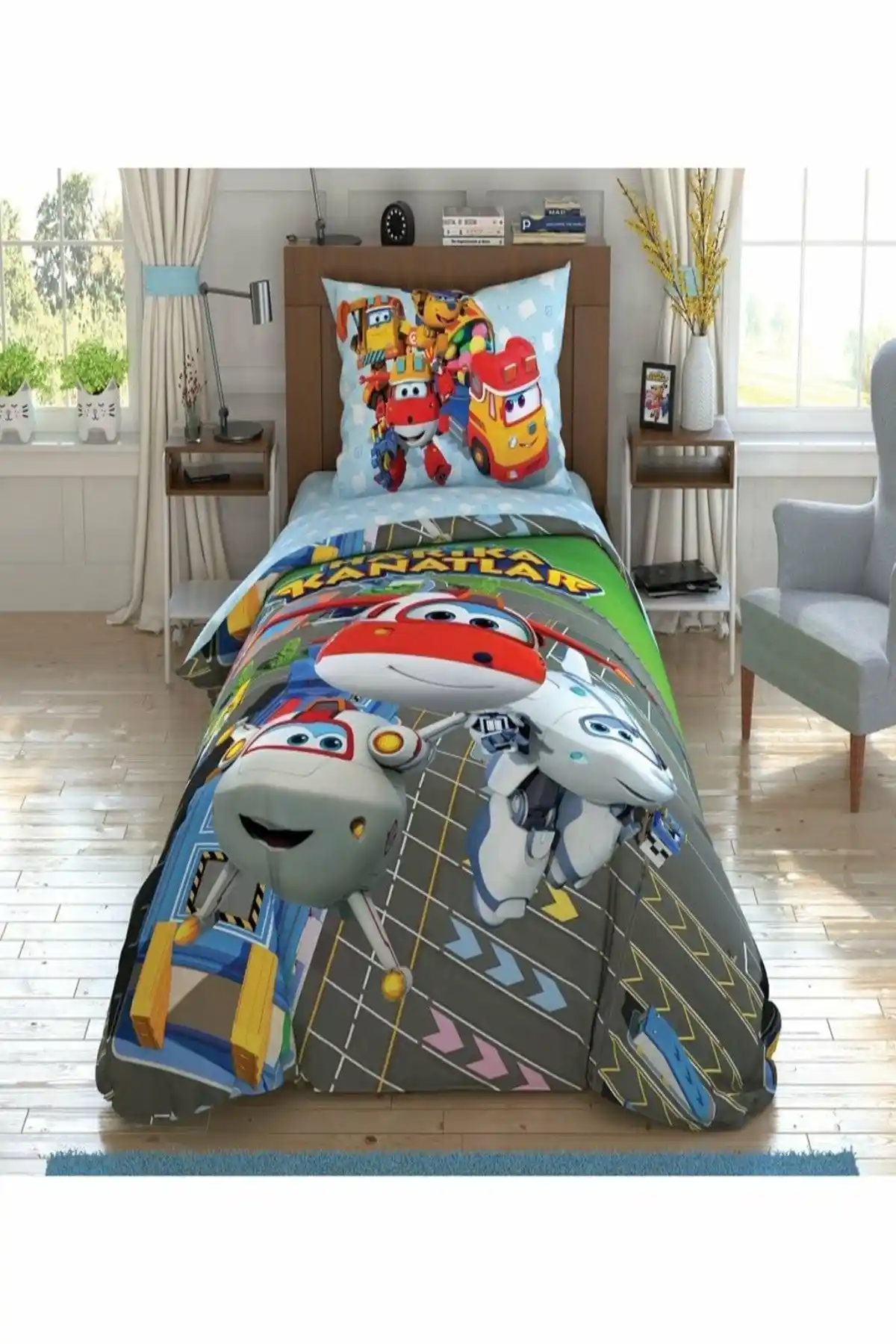 Harika Kanatlar nevresim takımıyla çocuk odanızı enerjik ve şık hale getirin