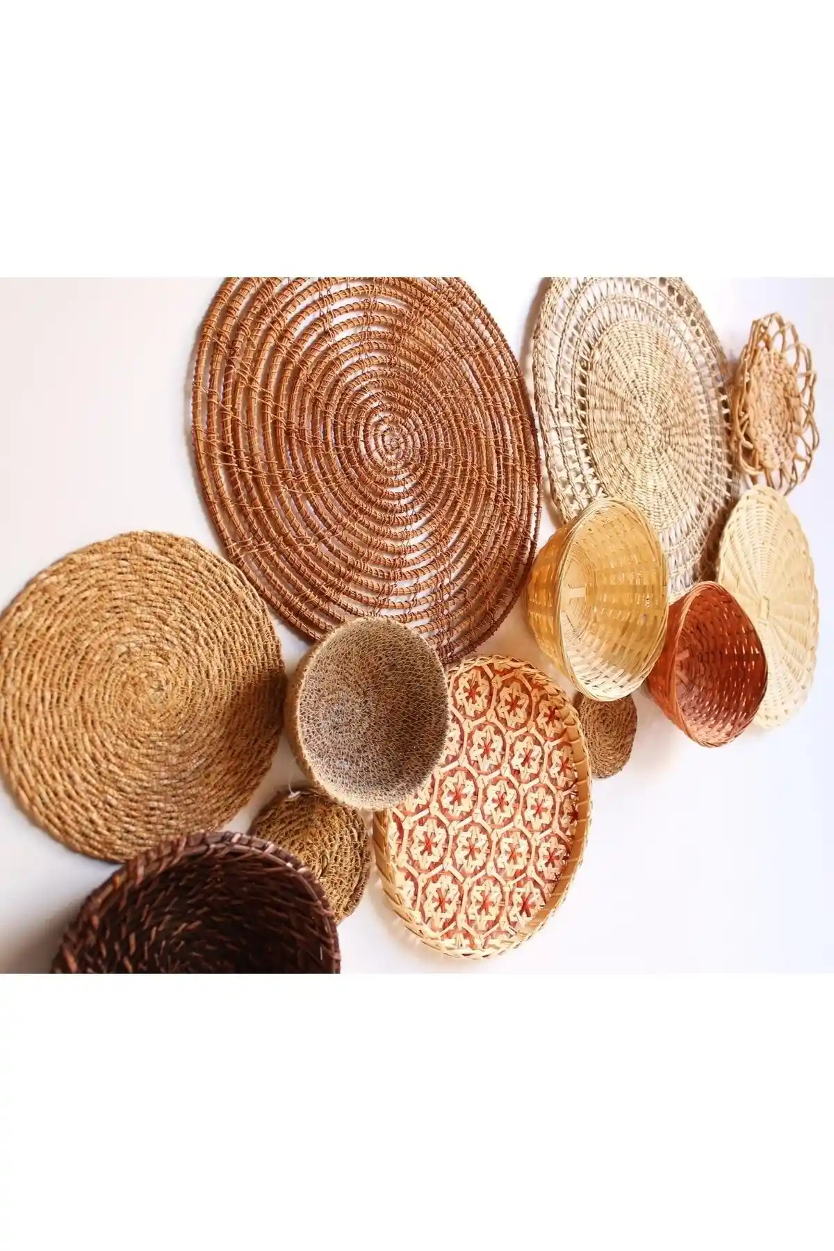 Hasır Duvar Tabaklarıyla Doğal ve Estetik Dekorasyon Fikirleri ve Kullanım Alanları