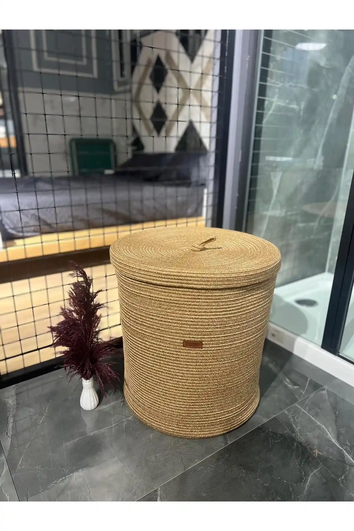 Hasır Galoş Sepetleri ile Dekorasyonunuza Doğal ve Şık Bir Dokunuş