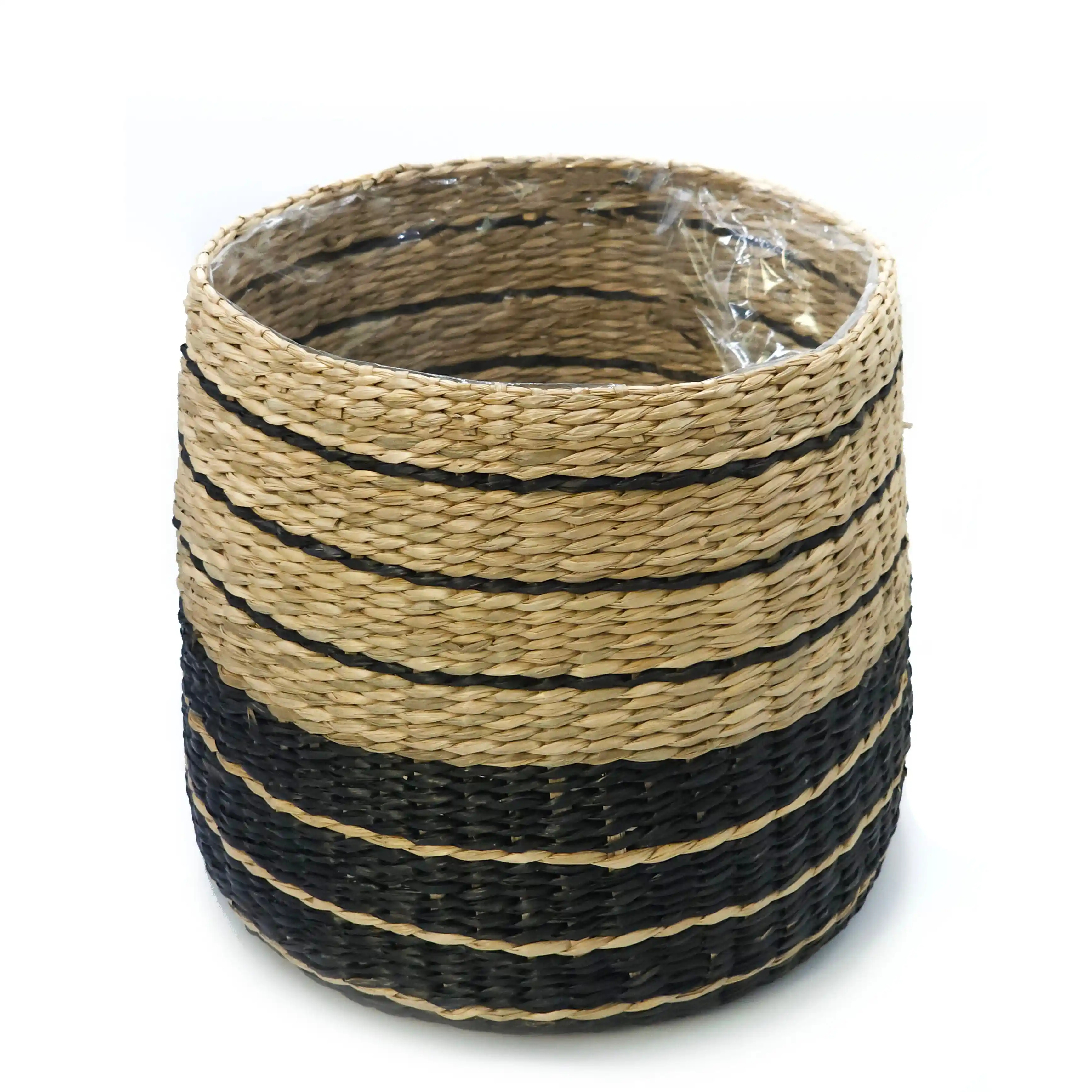 Hasır Sepetler ile Doğal ve Şık Dekorasyon Çözümleri Ev ve Bahçe İçin