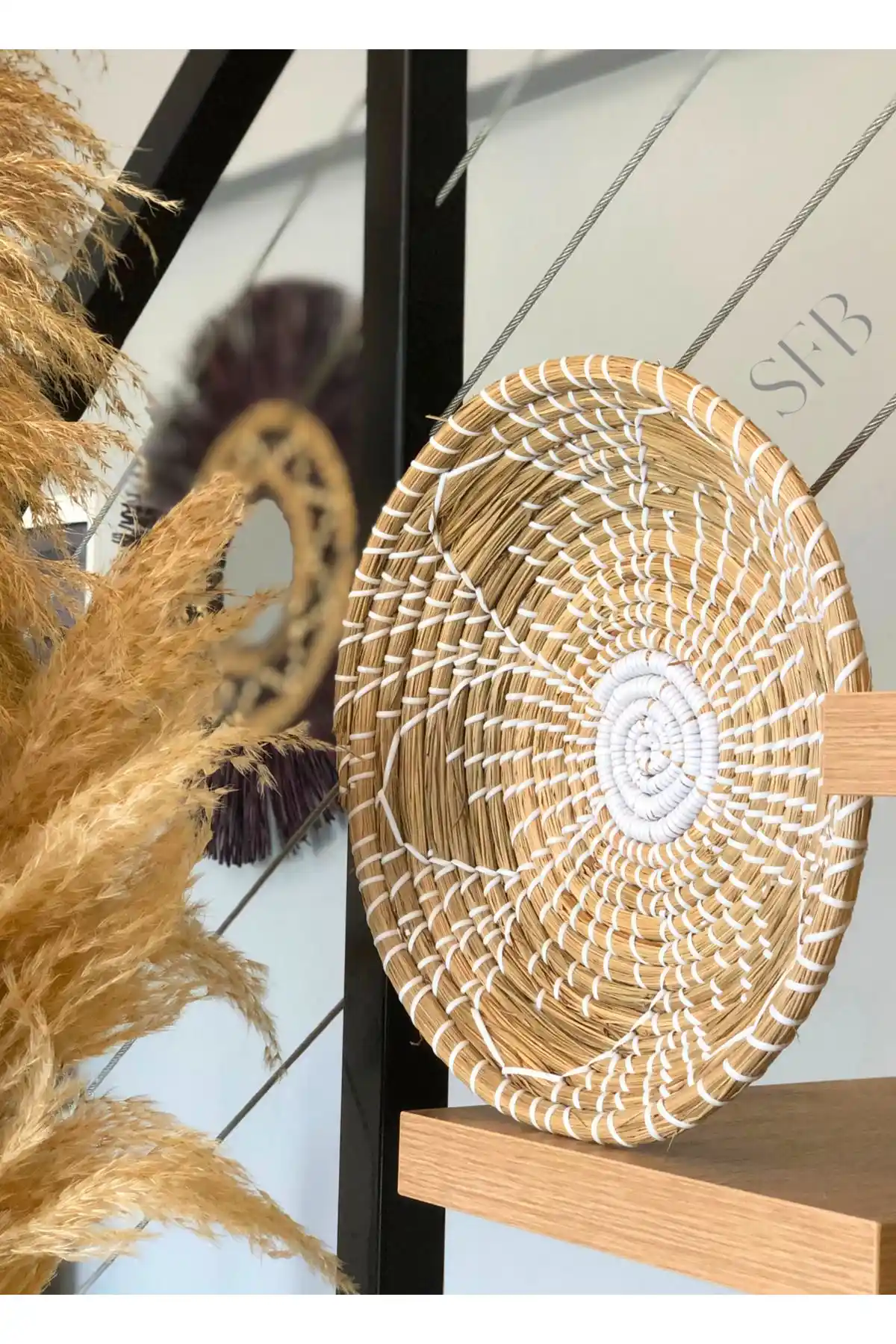 Hasır Tabak Duvar Süsü ile Doğal ve Şık Dekorasyonlar Yapmanın Yolları