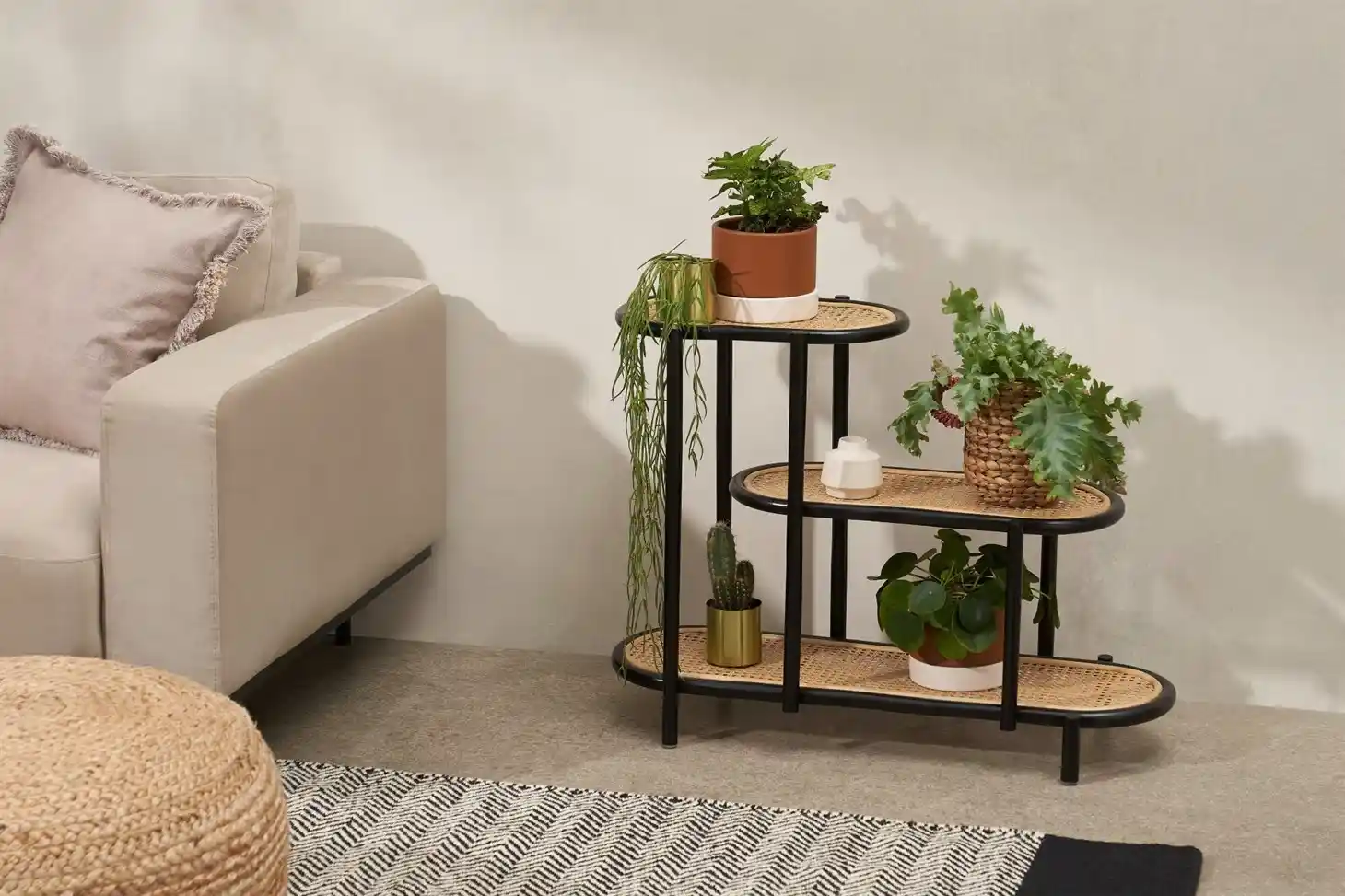 Hazeran Saksı ile Dekorasyonda Doğal ve Şık Çözümler Sunan Trendler