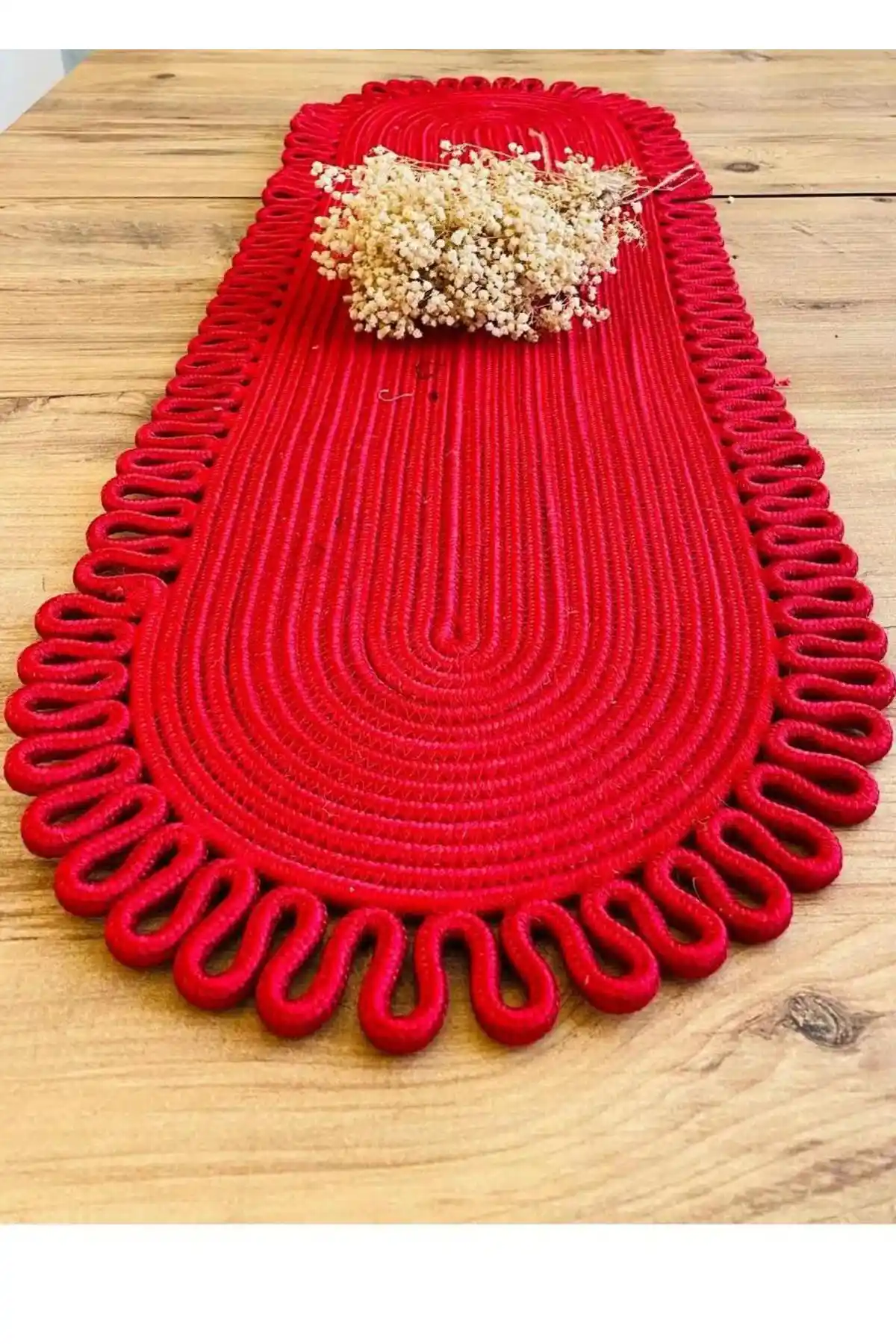 Hediye Ev Eşyasıyla Şık ve Sürdürülebilir Dekorasyon Yaratma Rehberi