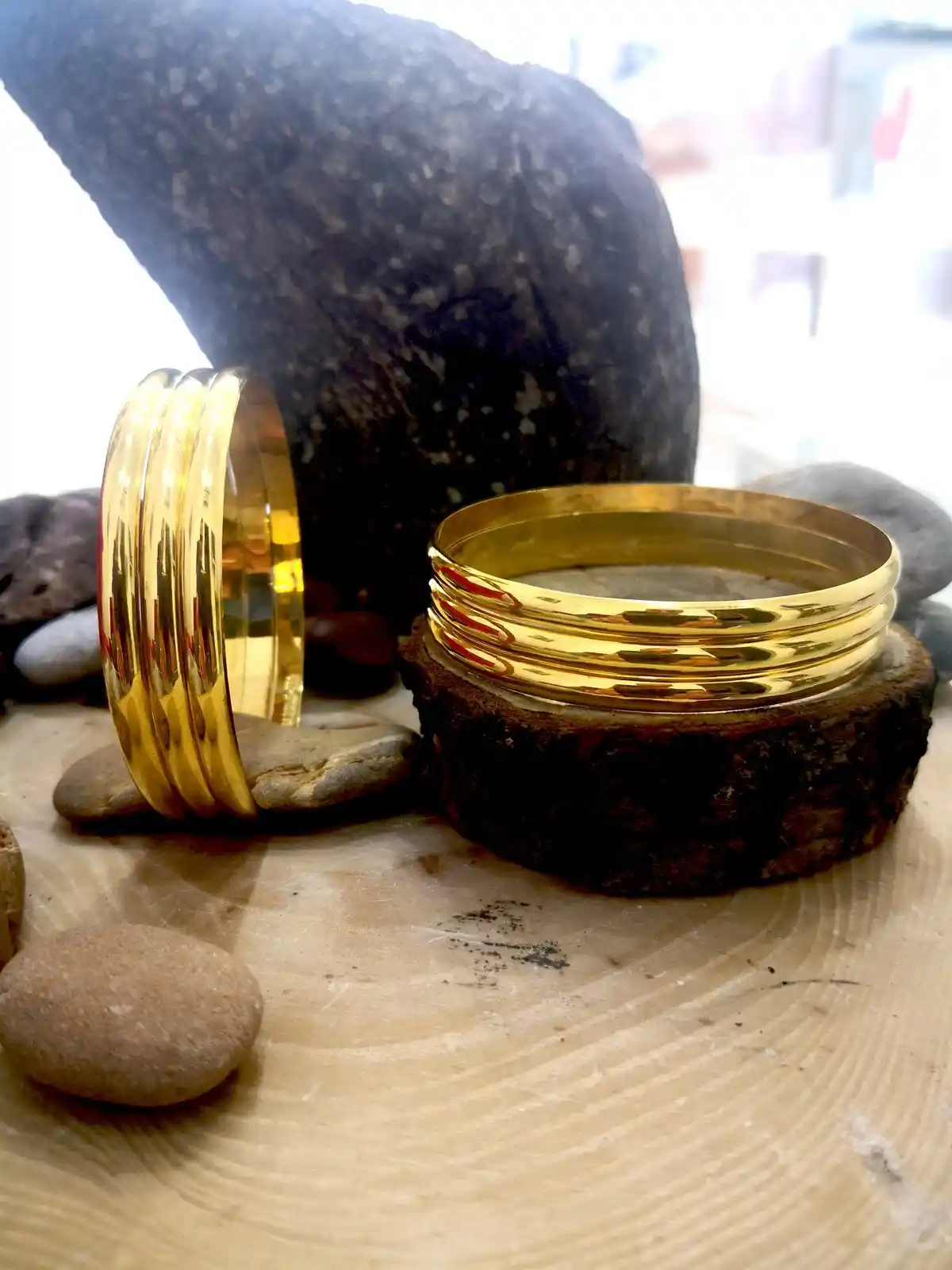 Hediyelik Takılar ile Dekorasyonda Şıklık ve Anlam Bir Arada