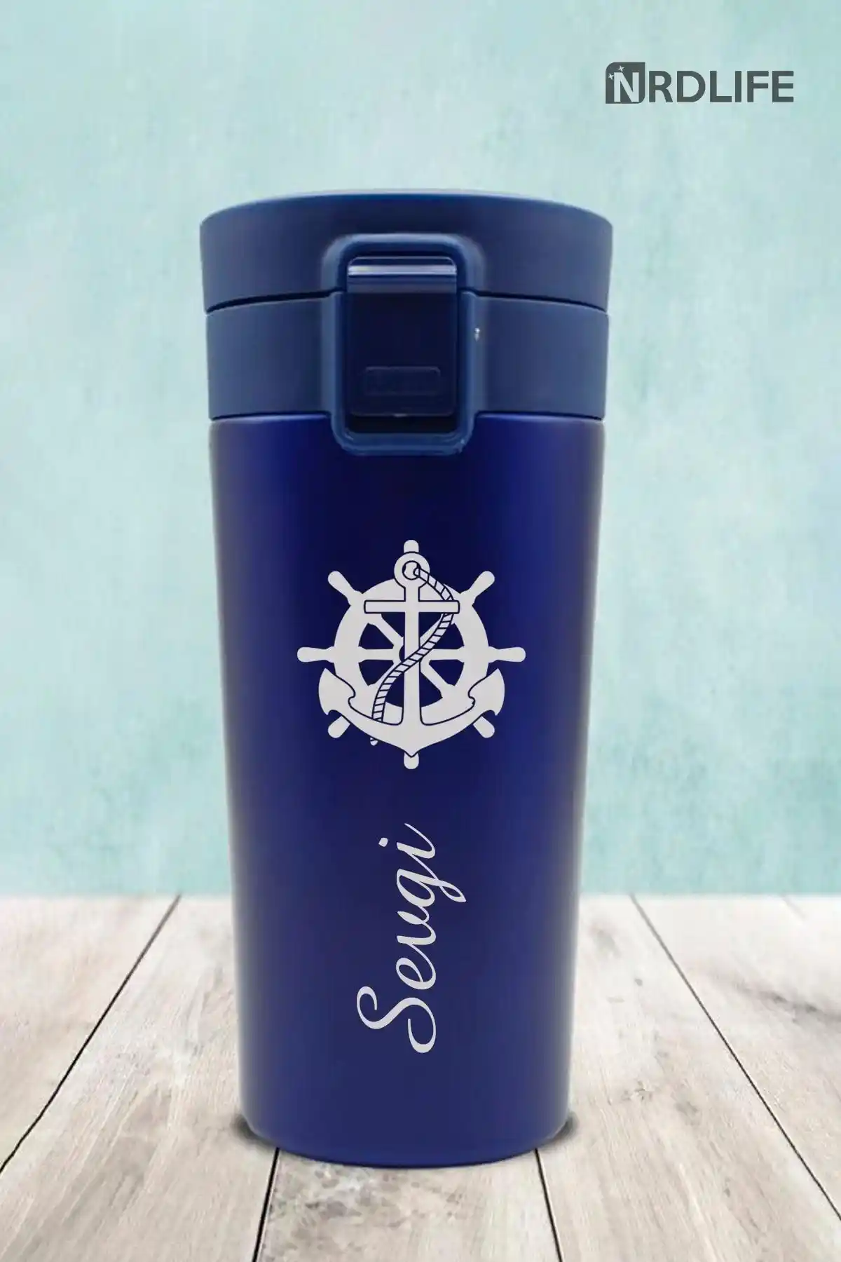 Hediyelik Termoslar ile Dekorasyonun Şıklığını Artıran Modern Çözümler