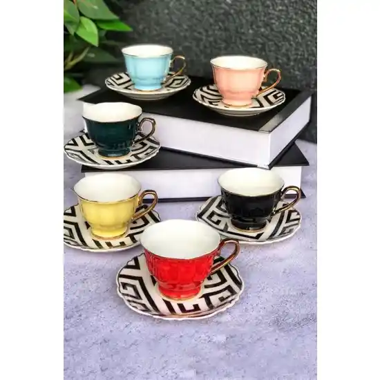 Hepsiburada Fincan Takımlarıyla Ev Dekorasyonunuza Zarafet Katın