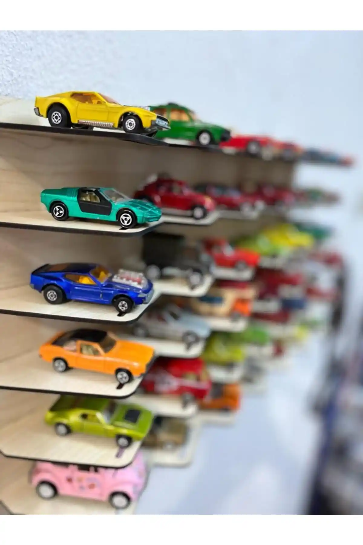 Hot Wheels Oyuncak Arabalarıyla Dekorasyona Yenilikçi ve Eğlenceli Dokunuşlar