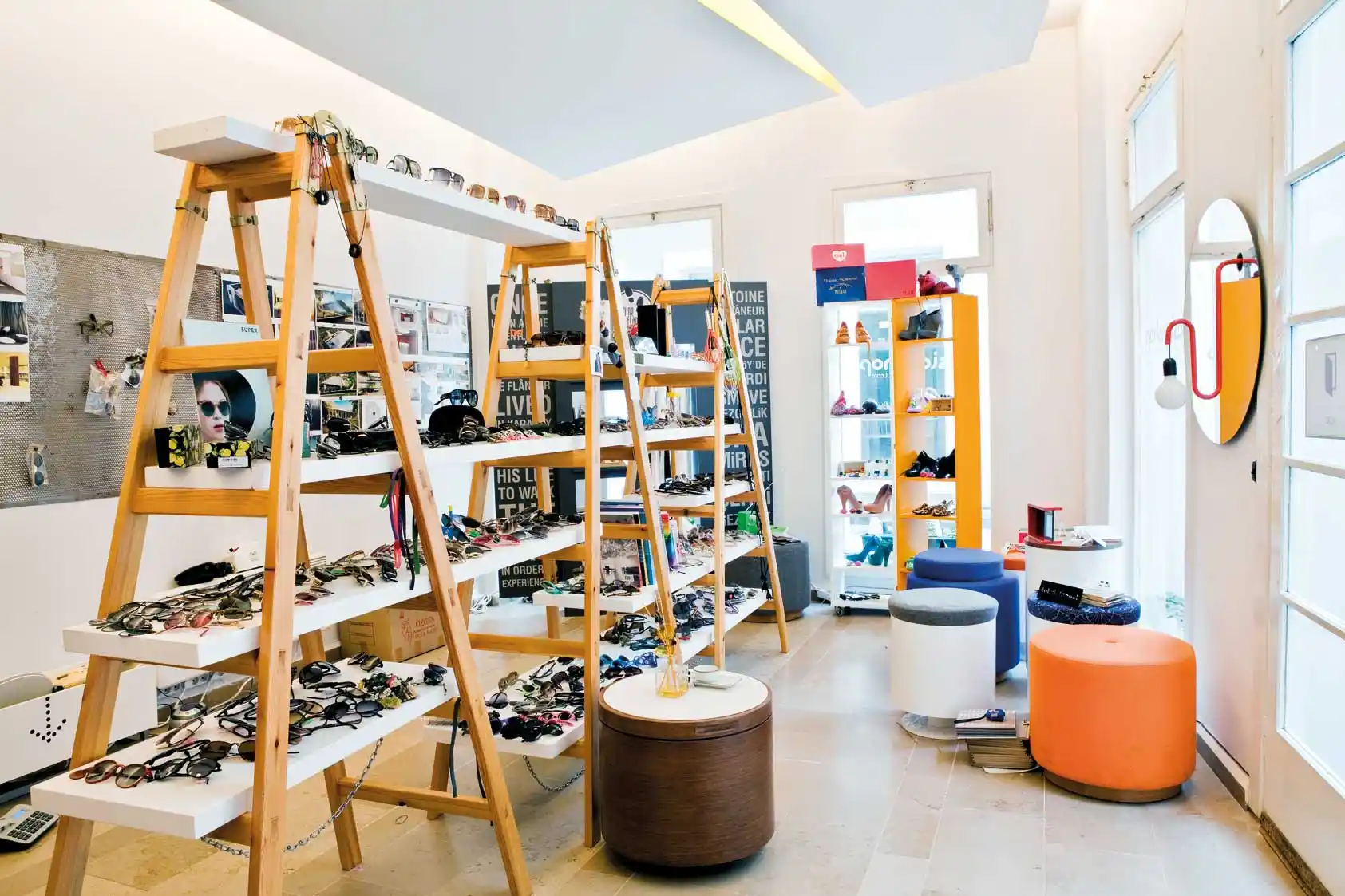 İç Tasarım Terzi Dükkanı Dekorasyonu: İşlevsel ve Estetik Çözümlerle Modern Mekanlar