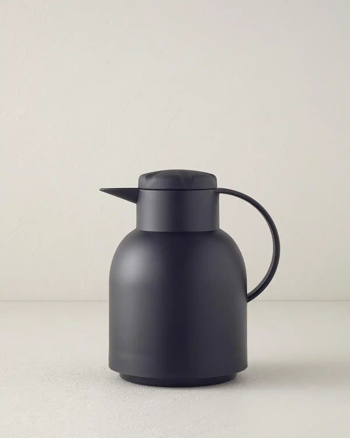 İçi Cam Termosların Dekorasyonda Modern ve Zarif Kullanım İpuçları