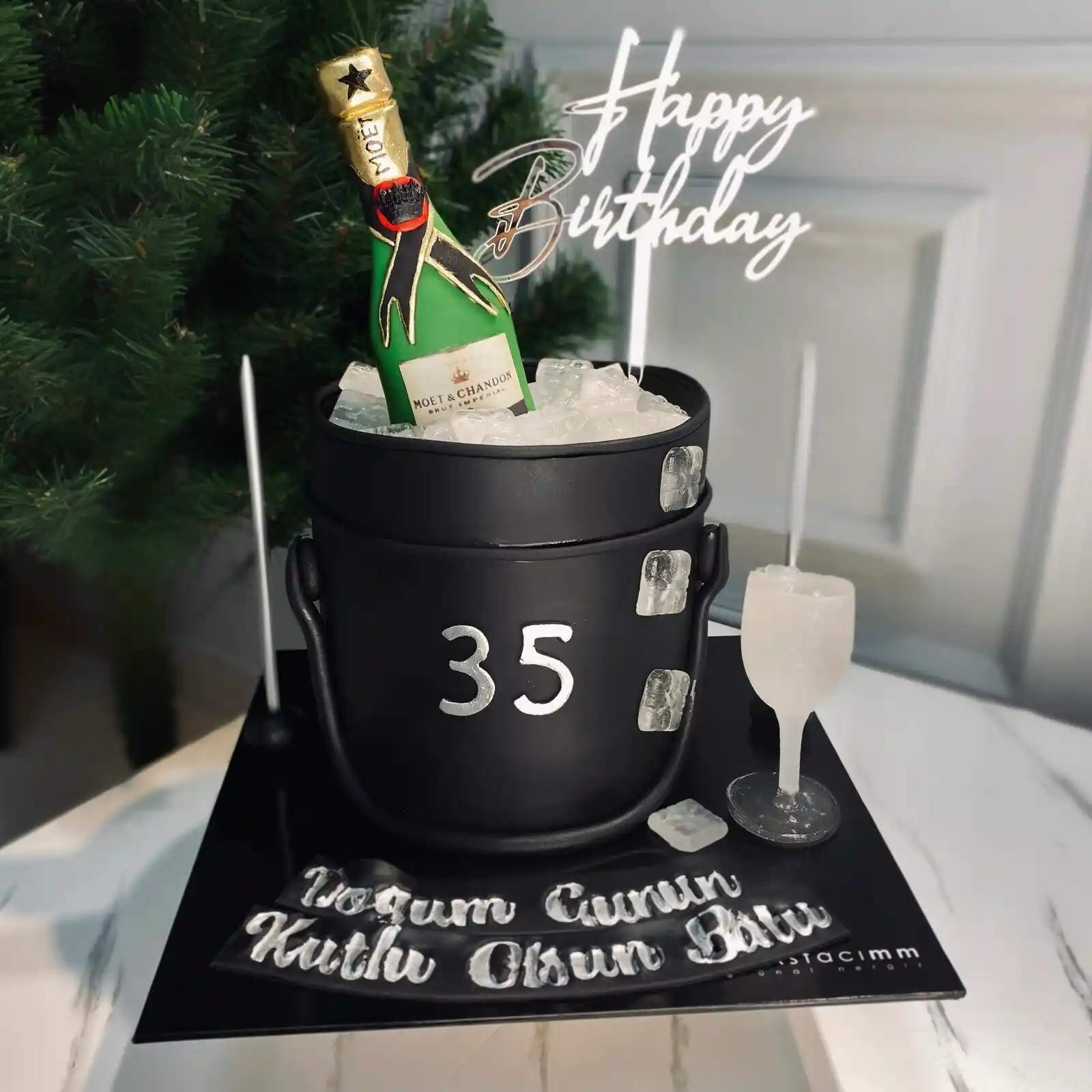 İçki Kovasıyla Dekorasyon: Ev ve Bahçe İçin Yaratıcı ve Estetik Fikirler