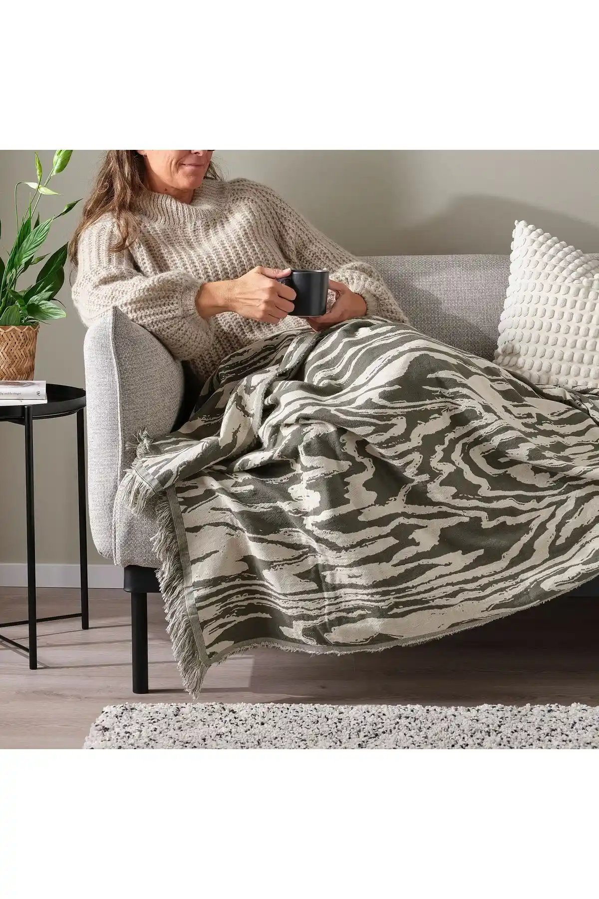 İKEA Battaniyeleri ile Evinizde Sıcaklık ve Şıklık Yaratmanın Yolları