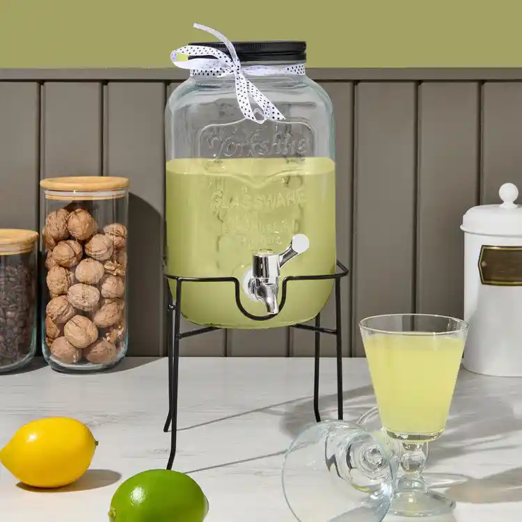 Ikea Cam Sebil Dekorasyonu: Pratik ve Şık Çözümlerle Modern Mekanlar Yaratın