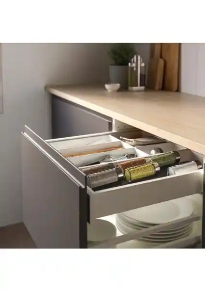 IKEA Çekmece İçi Baharatlık Çözümleri ile Mutfakta Düzen ve Estetiği Sağlama