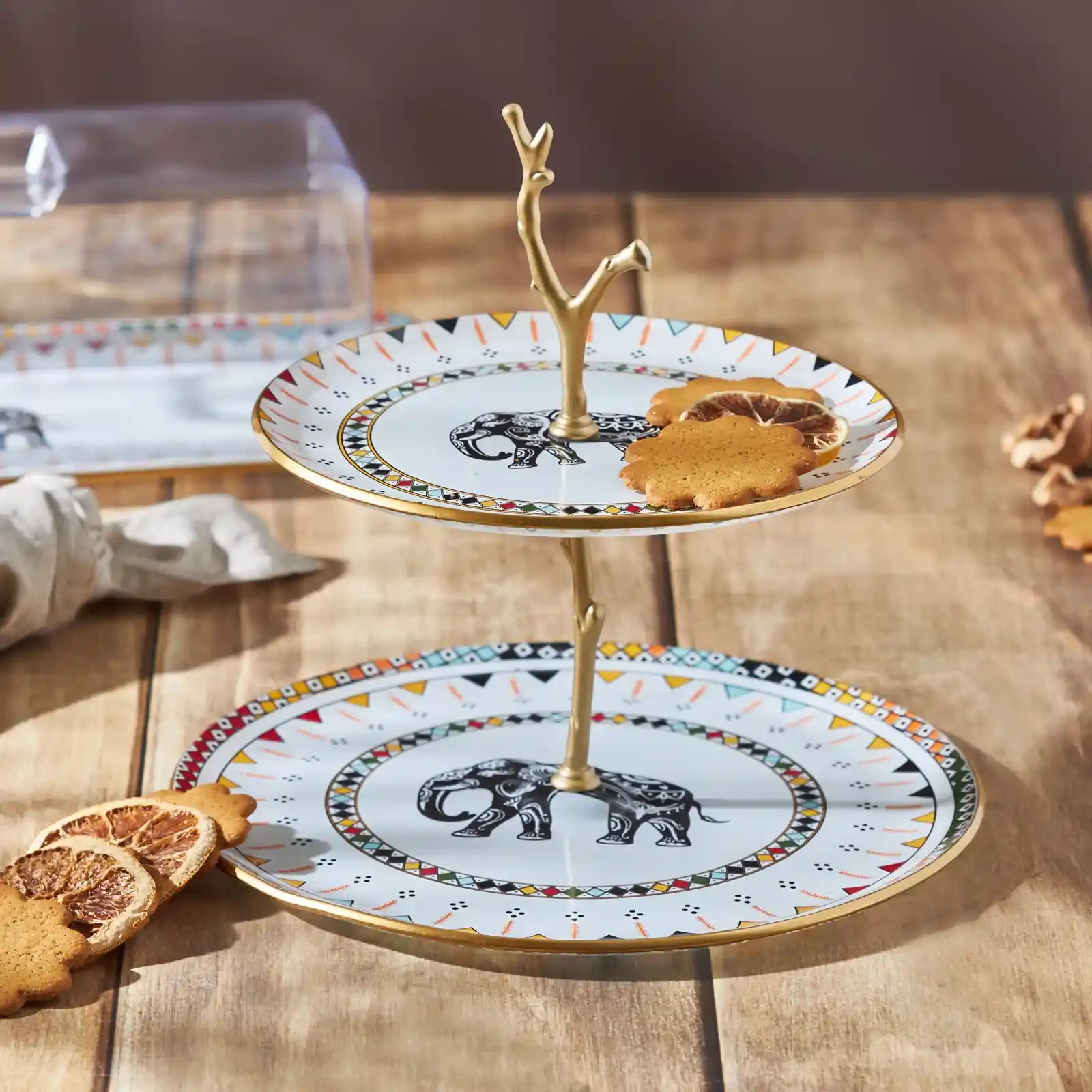 İki Katlı Kurabiyelik Aparatıyla Mutfak Dekorasyonunu Yenilikçi ve İşlevsel Hale Getirin