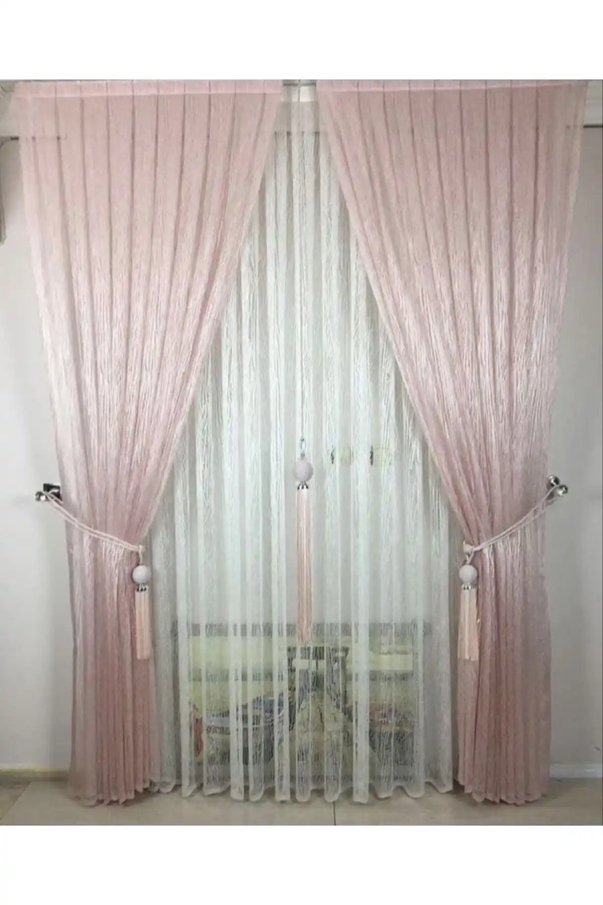 İki Parça Tül Perde Modelleri ile Modern ve Şık Ev Dekorasyonları