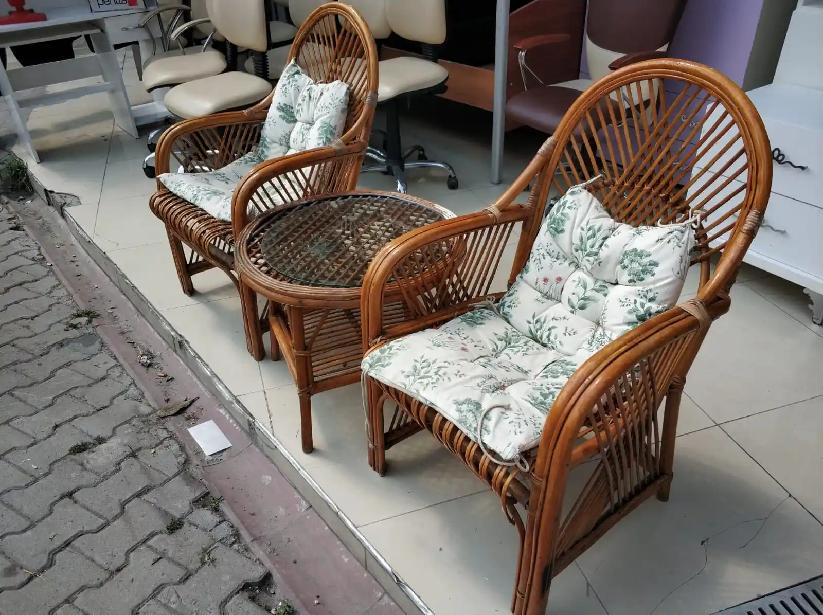 İkinci El Bambu Sandalye ile Sürdürülebilir ve Şık Dekorasyon Çözümleri