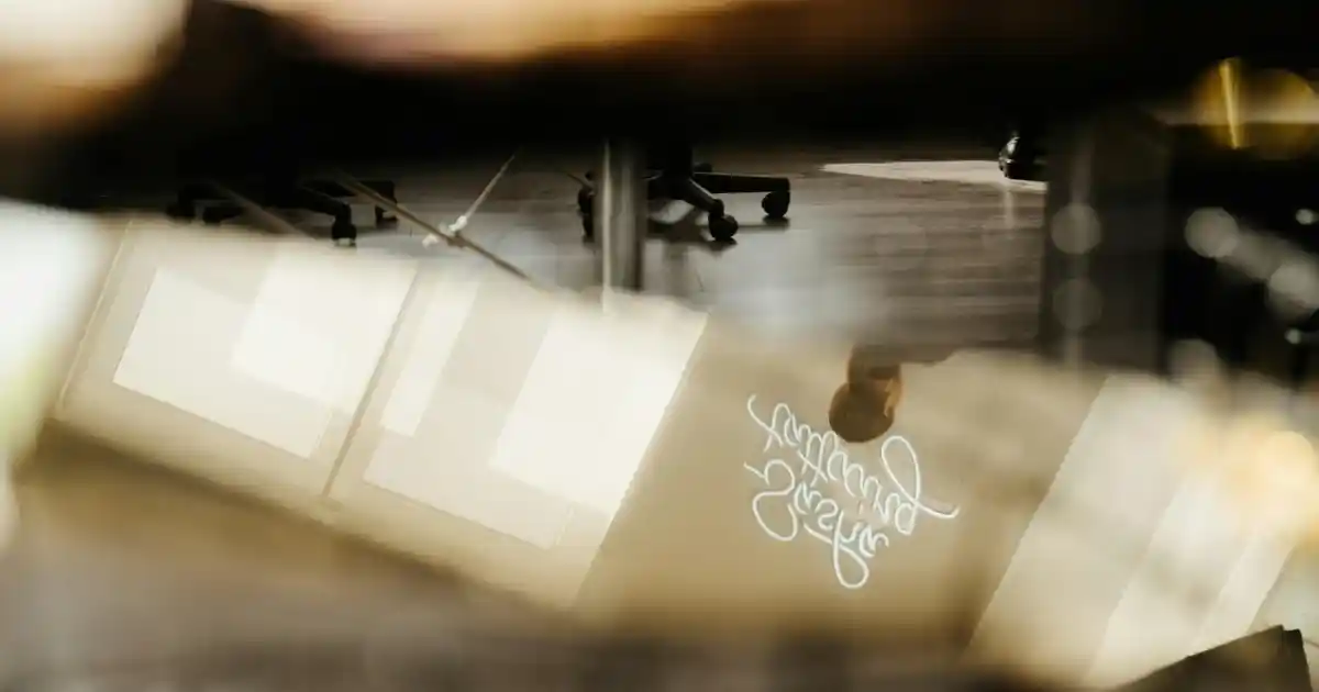 İkinci El Fincanlar ile Dekorasyonunuzu Zenginleştirmenin Yolları ve Fikirler