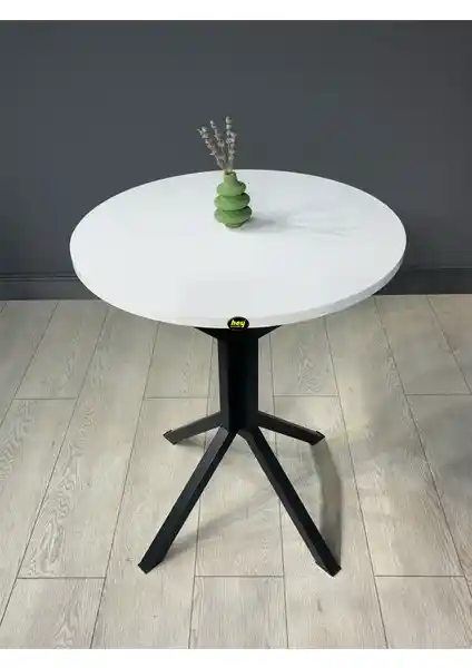 İkra Yuvarlak Balkon Masası Modüler Tasarımıyla Şıklık ve Fonksiyonelliği Bir Arada Sunar