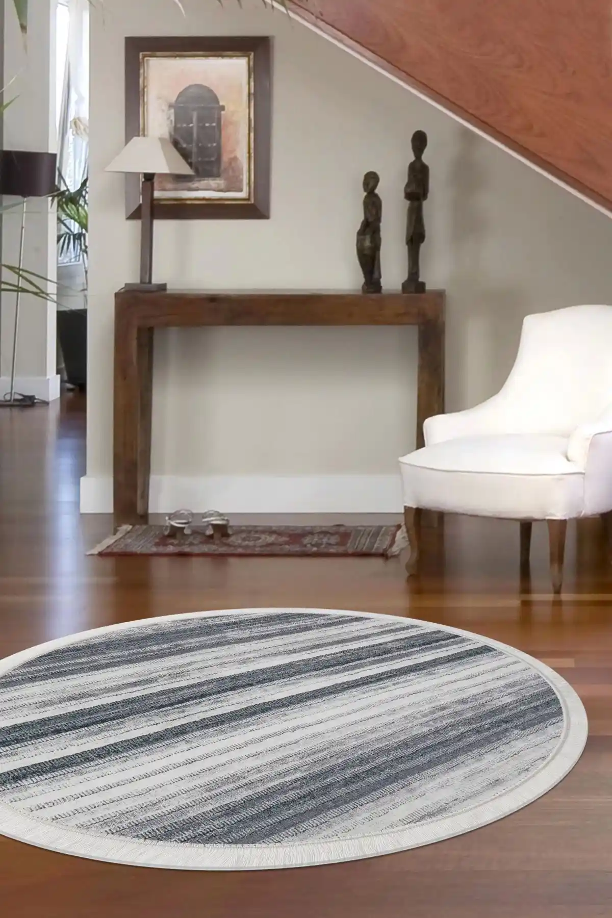 İnce Kilim Yolluklarıyla Evinize Şıklık ve Sıcaklık Katın Dekorasyonda Zarif Detaylar