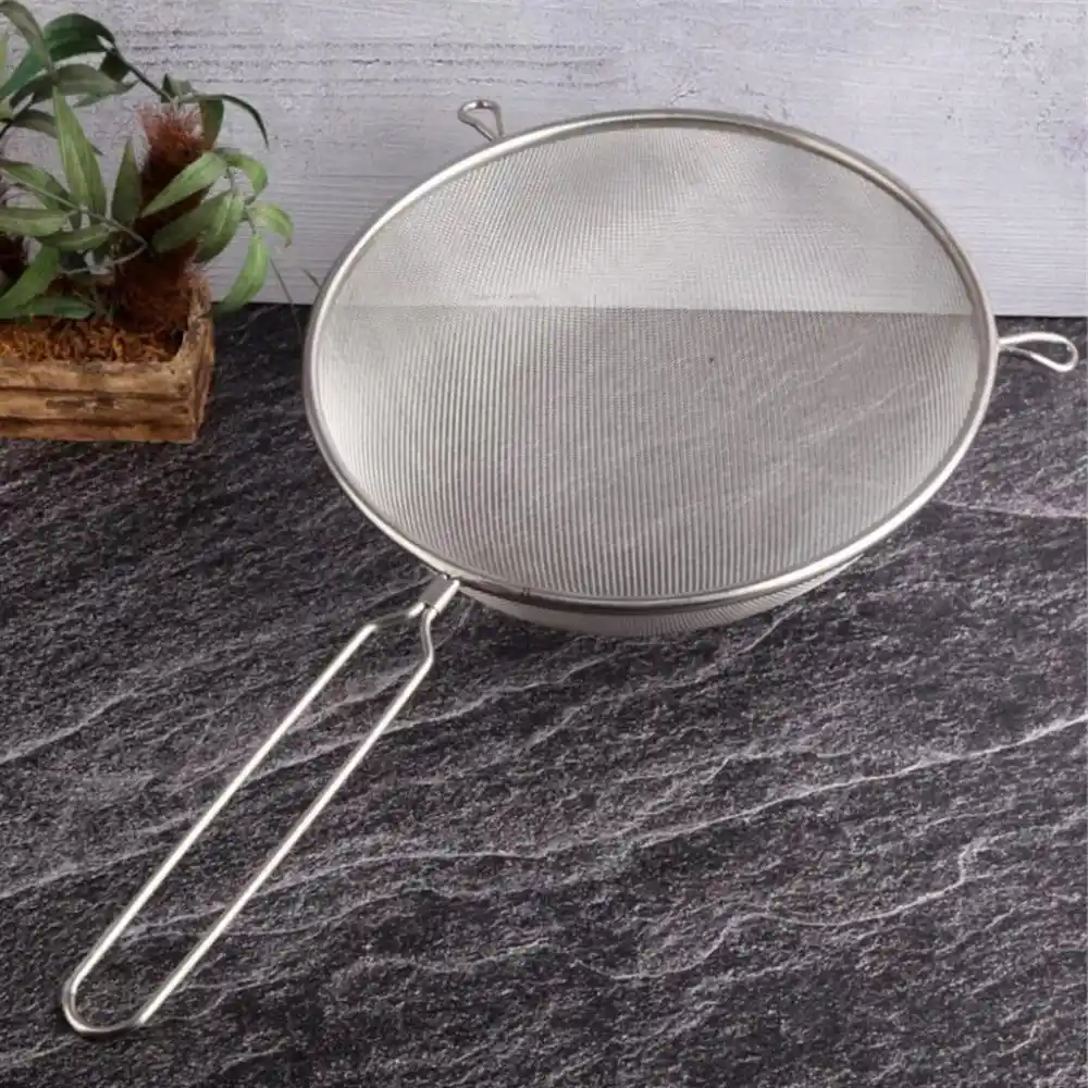 İnce Süzgeç Kullanımıyla Dekorasyonunuza Zarif ve Fonksiyonel Dokunuşlar Ekleyin