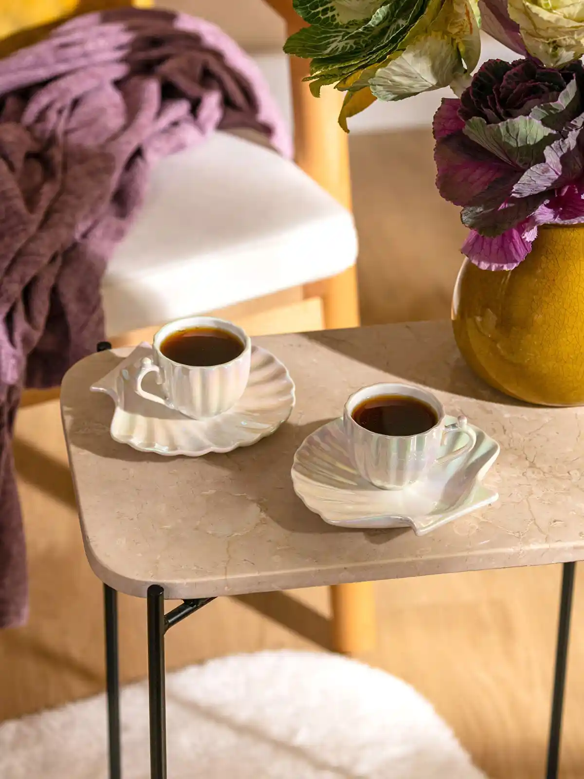 İncili Fincanlar ile Dekorasyonda Zarafetin Anahtarı ve Kullanım İpuçları