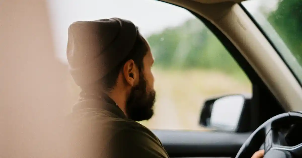 İncili Kalpli Kolye ile Dekorasyonda Zarif ve Anlamlı Detaylar Yaratın