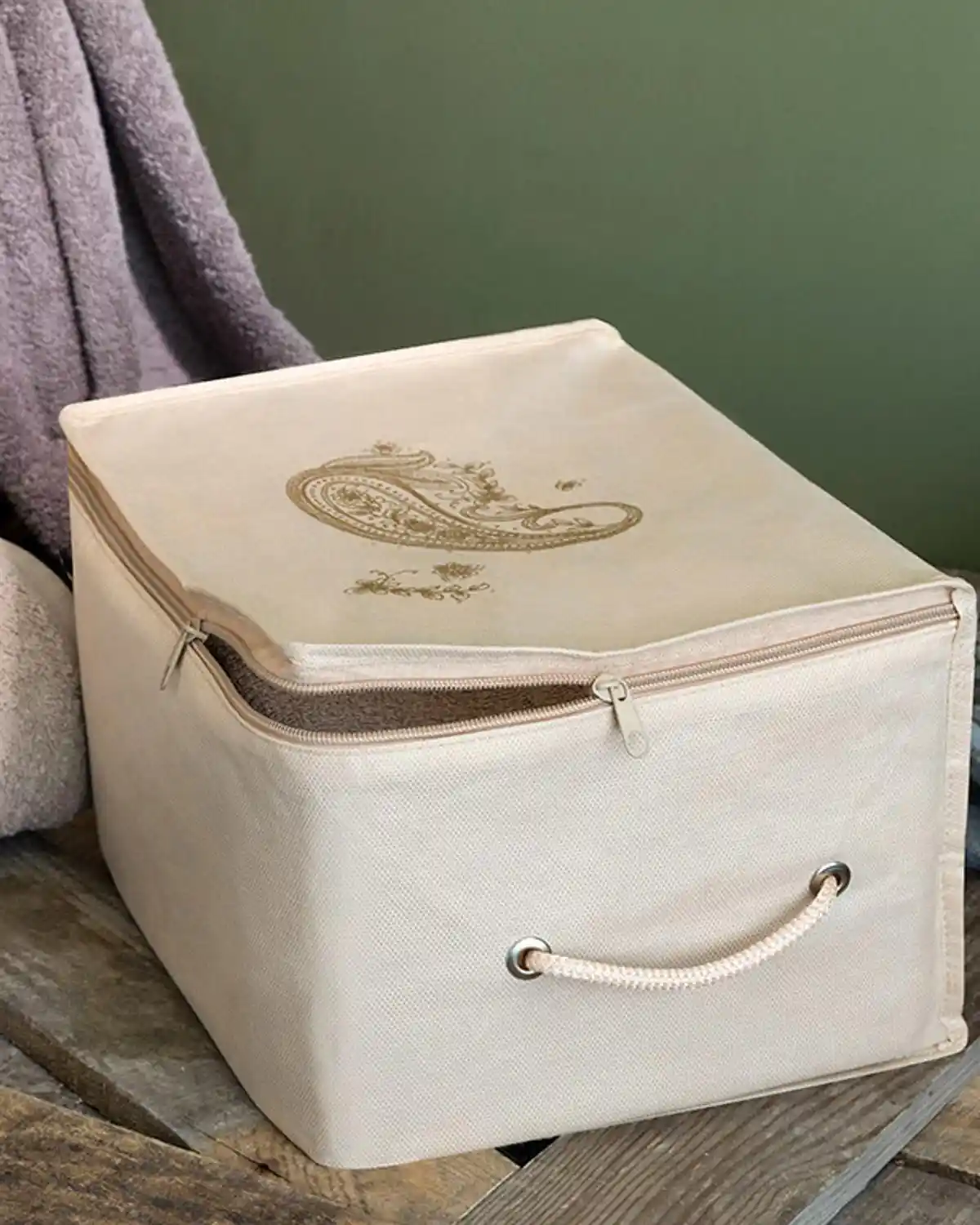 İngiliz Ev Dekorasyonu: Zarif ve Konforlu Bir Yaşam Alanı Yaratmanın İpuçları