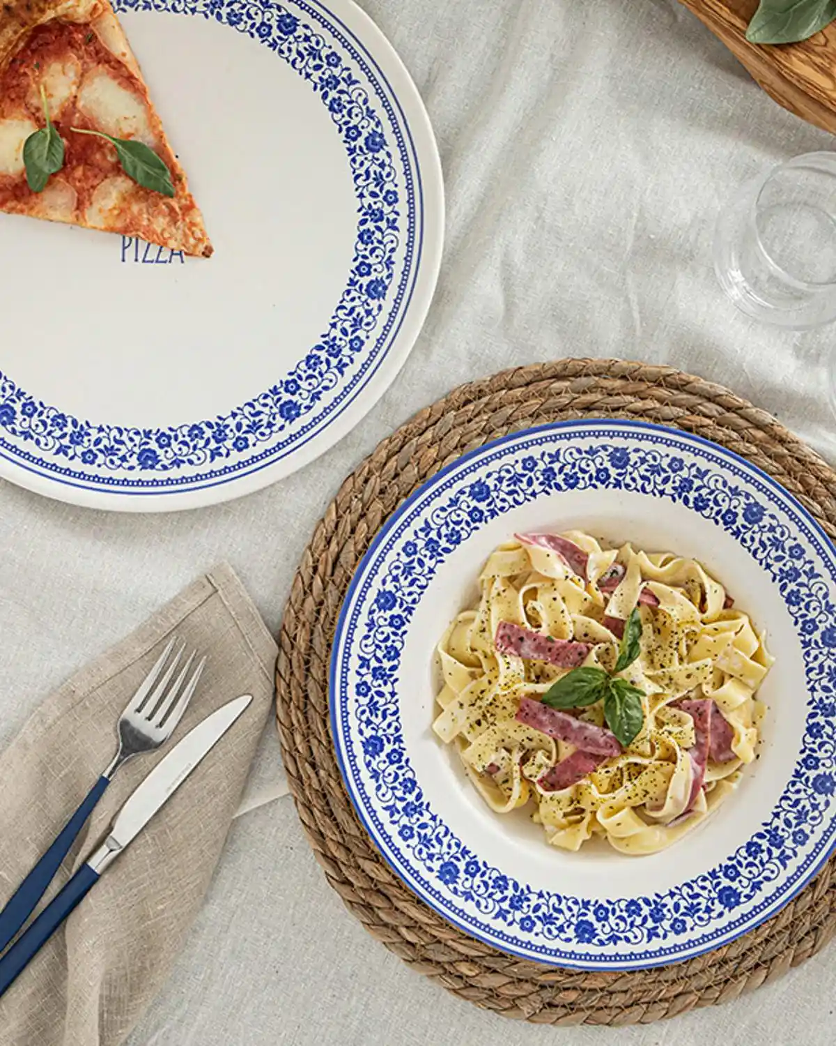 İngiliz Ev Dekorasyonunda Makarna Tabağı Kullanımı ve Şık Sofra Tasarımları