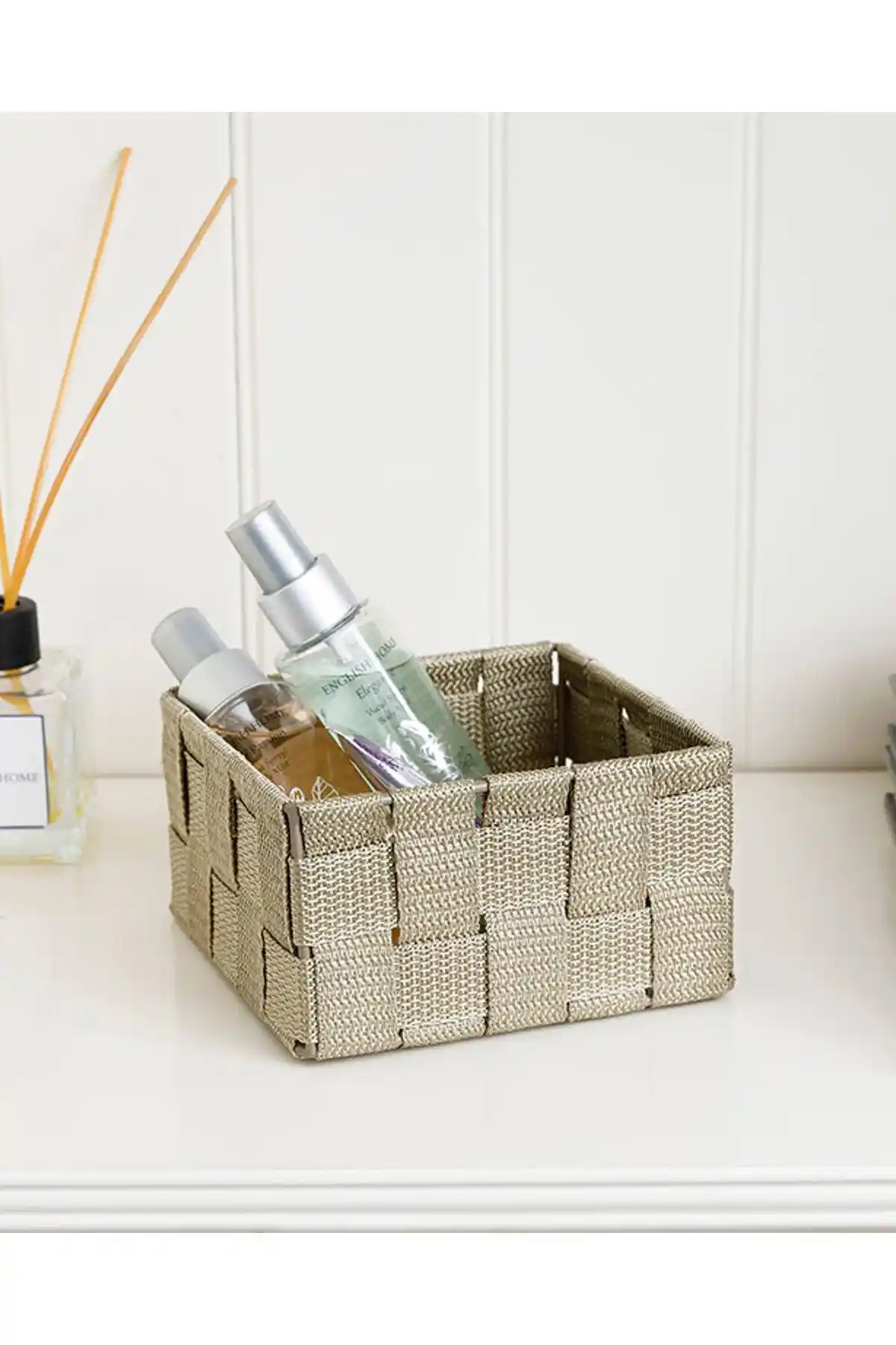 İngiliz Evi Sepeti Dekorasyonda Şıklık ve İşlevselliğin Buluşması