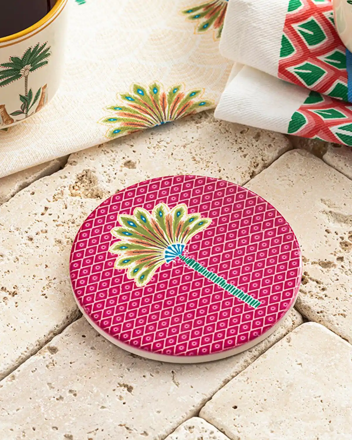 İngiliz Home Bardak Altlıkları: Şıklık ve Fonksiyonelliği Bir Arada Sunan Dekoratif Aksesuarlar