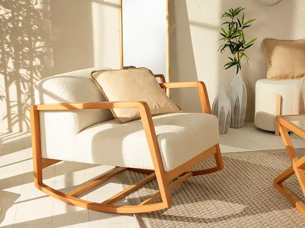 İngiliz Stilinde Sallanan Koltuklar: Dekorasyonda Konfor ve Şıklığın Buluşması