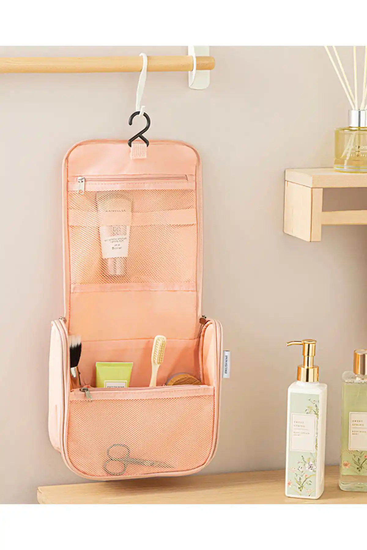 İngiliz Tarzı Ev Organizasyonu ile Dekorasyonda Şıklık ve İşlevsellik Sağlama